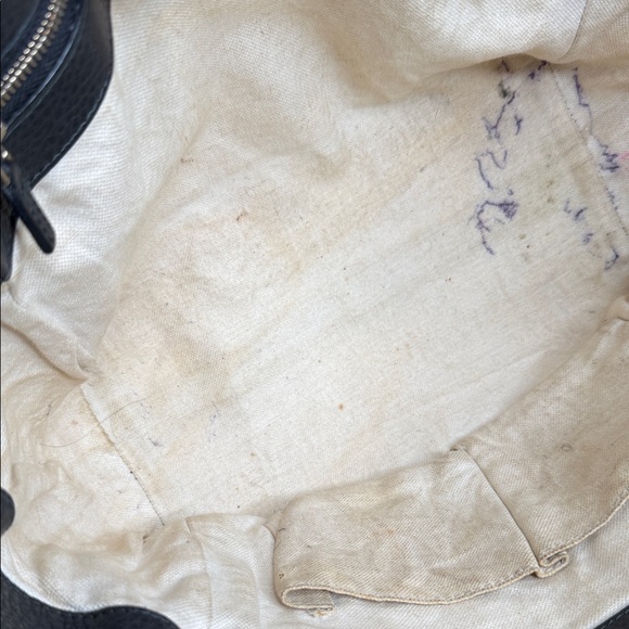 Gucci Black Pebbled Leather Tote - Picture 6 of 8